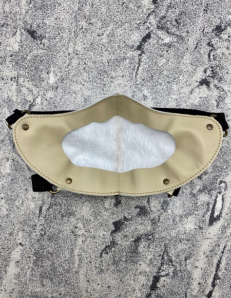 Кожаная маска со сменными тканевыми фильтрами женская
