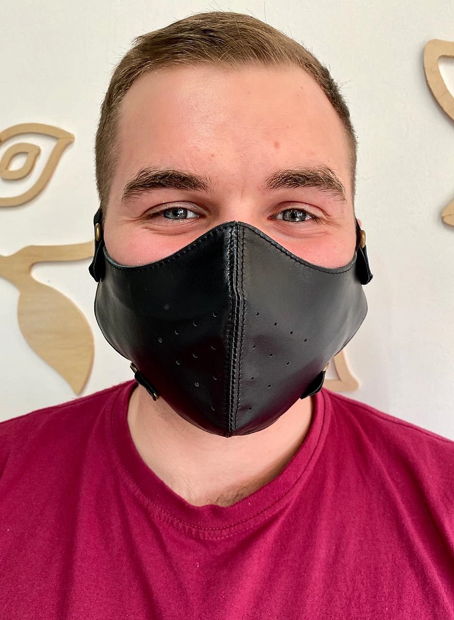Кожаная маска со сменными тканевыми фильтрами мужская из натуральной .